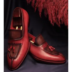 Burgundy   Brown Brushed Patina Mirror Glossed Apron Toe Tassel Loafers