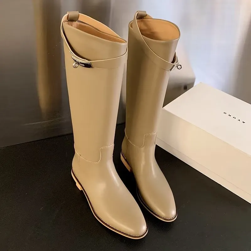 Ostranuxe Ebonique Boots