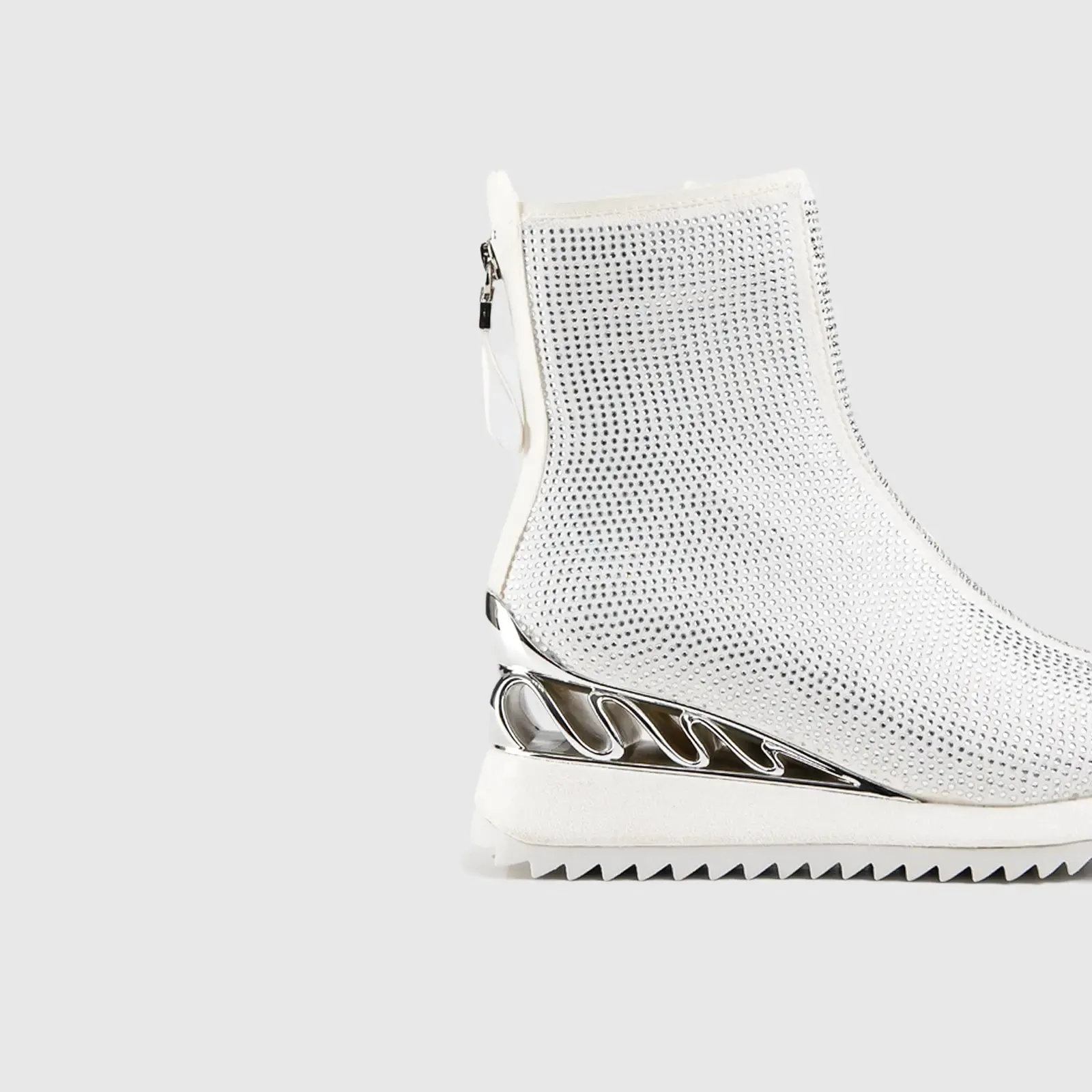 Statement Sneaker Boot White SCR05