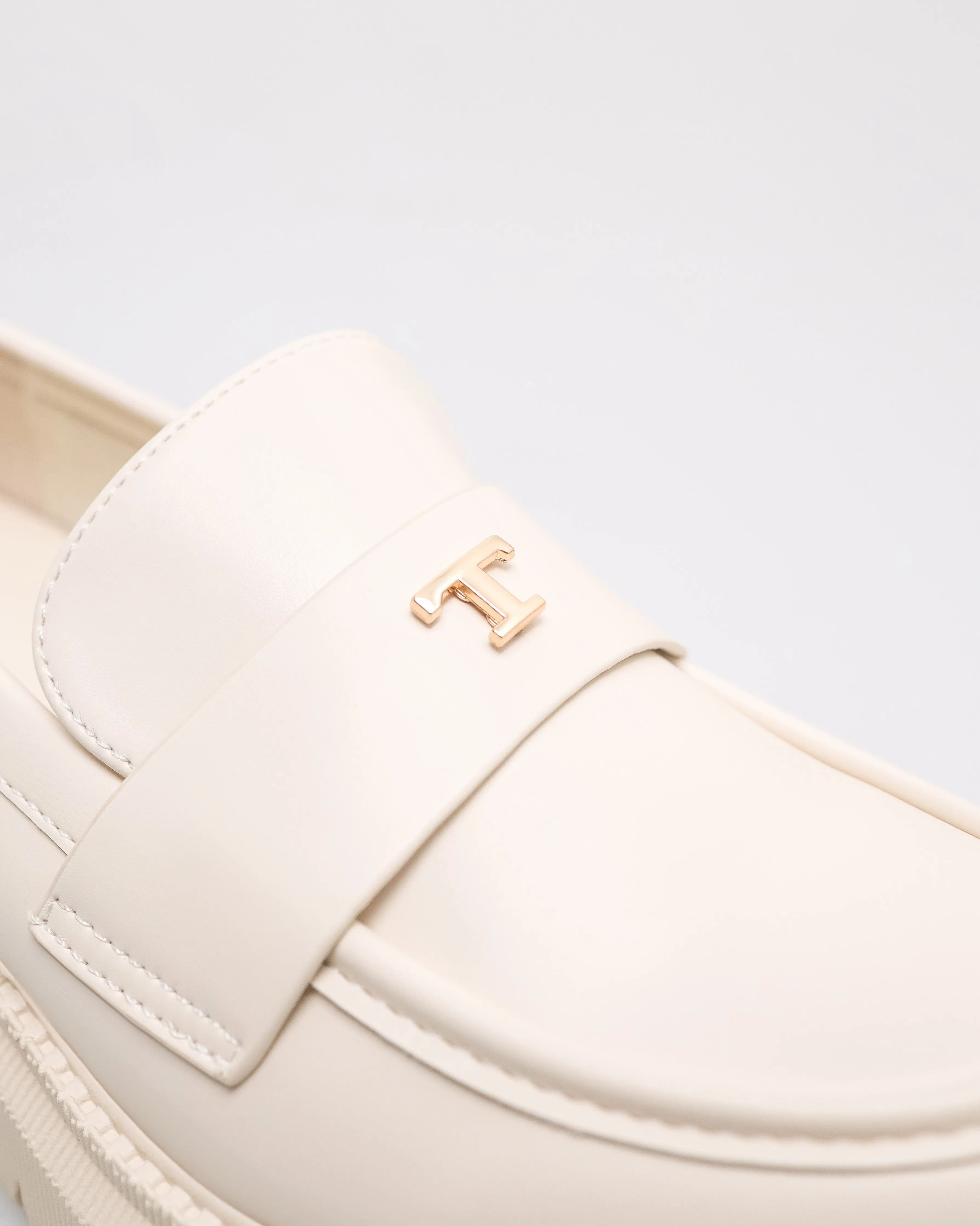 Tomaz FL110 Ladies Chunk T Loafers